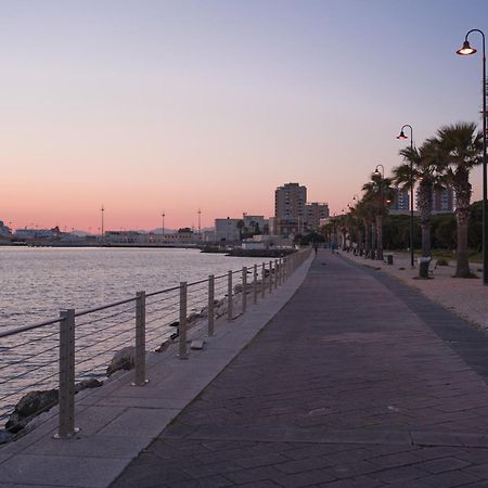 Puccini Apt - Centro Citta - Wifi - Ac Cagliari Ngoại thất bức ảnh