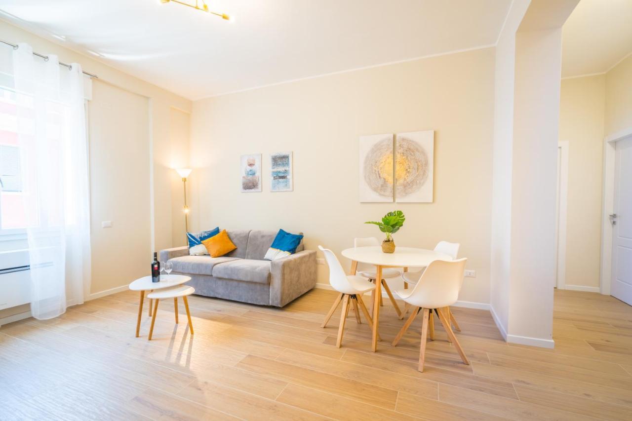 Puccini Apt - Centro Citta - Wifi - Ac Cagliari Ngoại thất bức ảnh