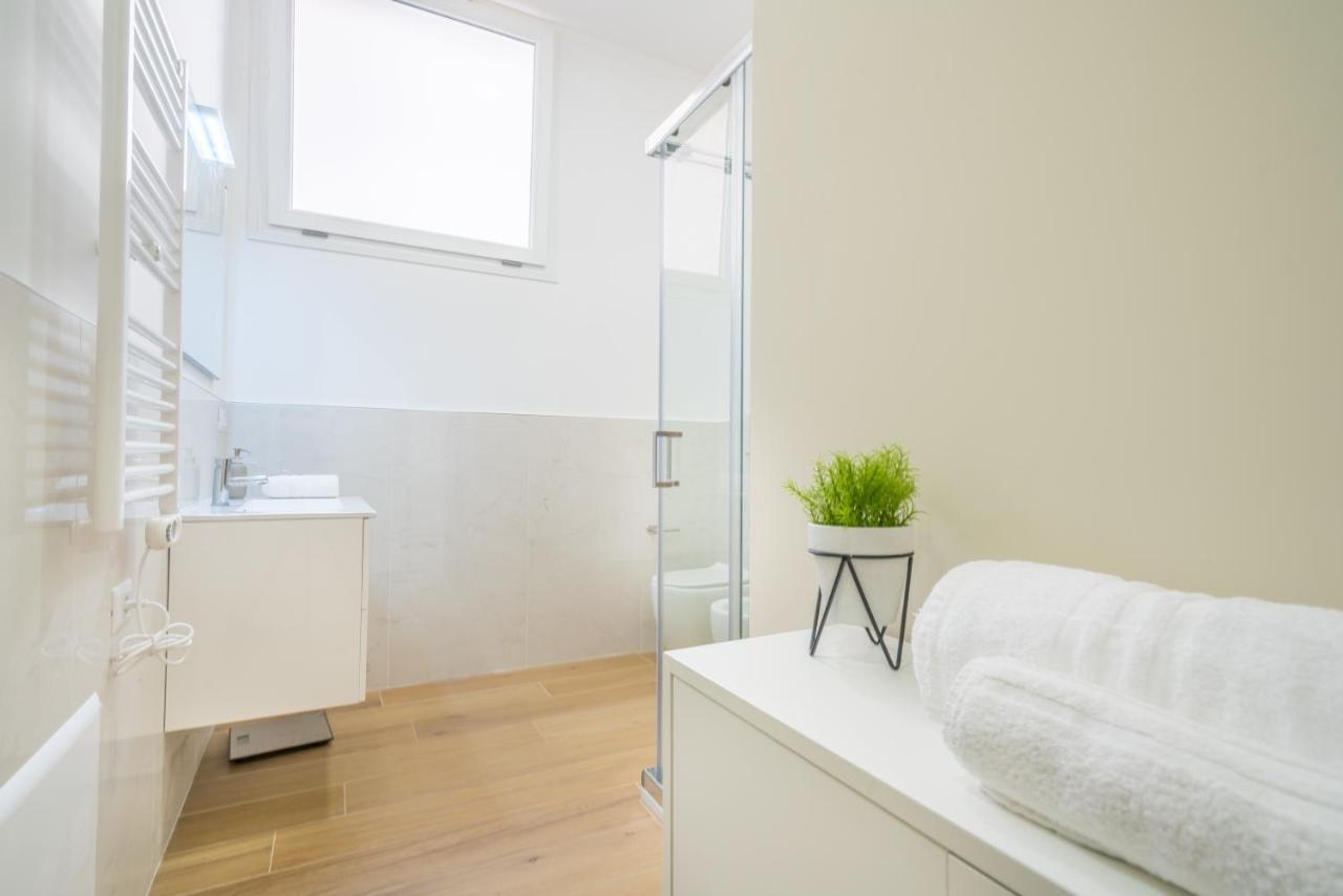 Puccini Apt - Centro Citta - Wifi - Ac Cagliari Ngoại thất bức ảnh